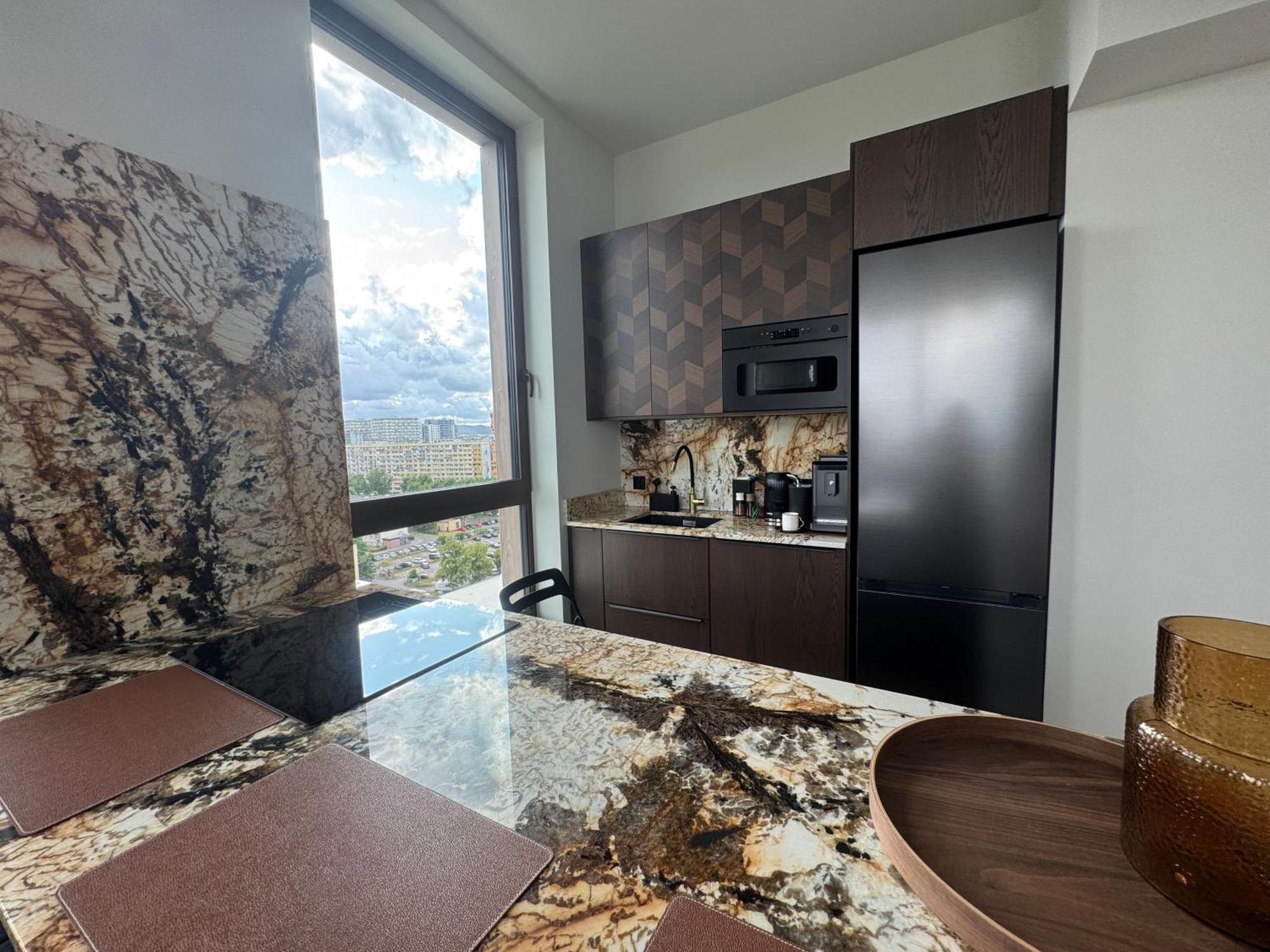 Bulvar Premium With Parking By Lion Apartment