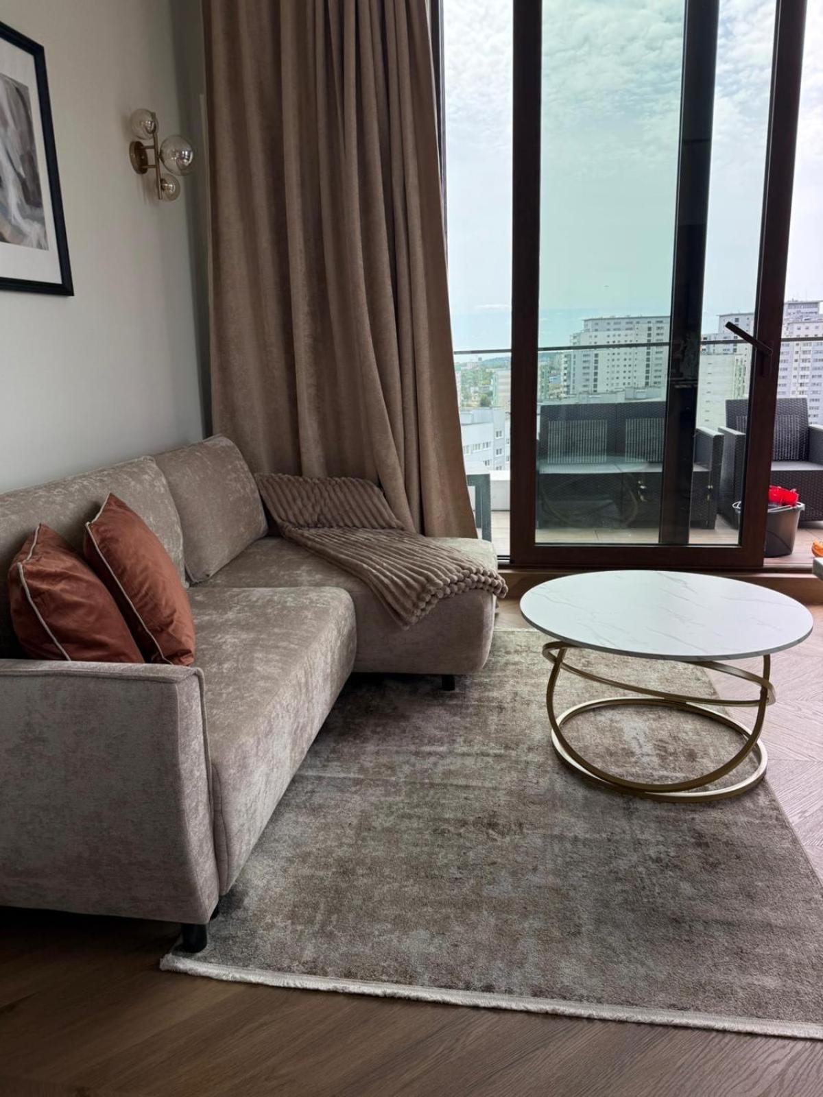 Apartment Bulvar Premium With Parking By Lion *