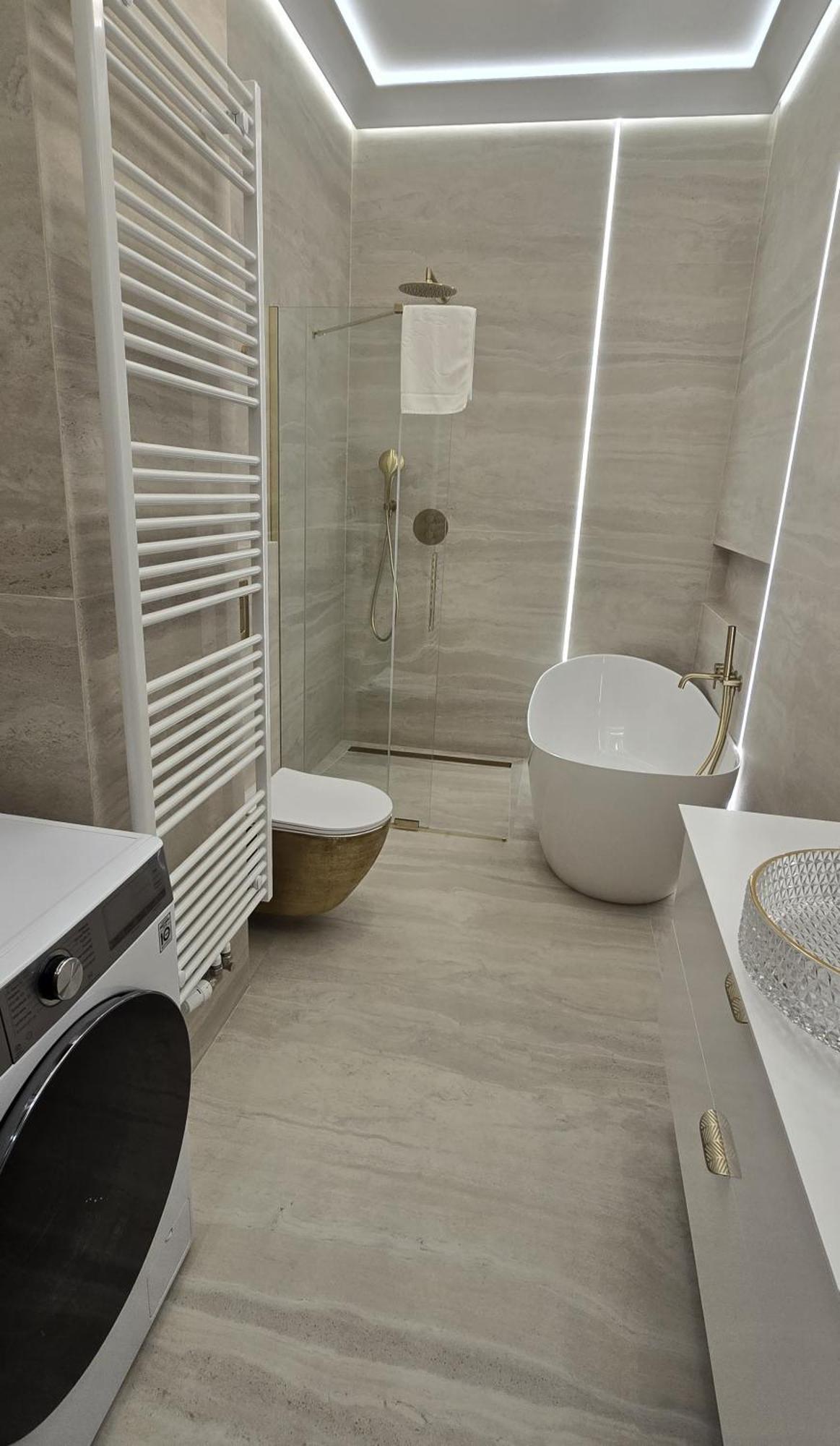 Bulvar Premium With Parking By Lion Apartment